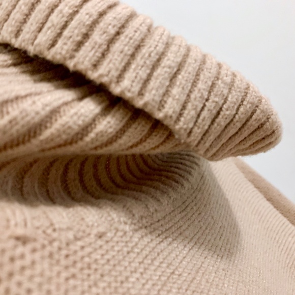 Soft Pink/Cream Turtleneck Sweater - Picture 2 of 3